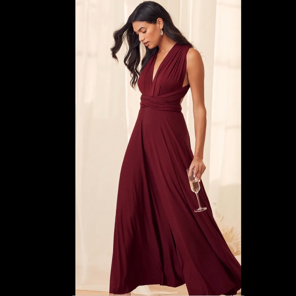Lulus Burgundy Maxi Dress - M